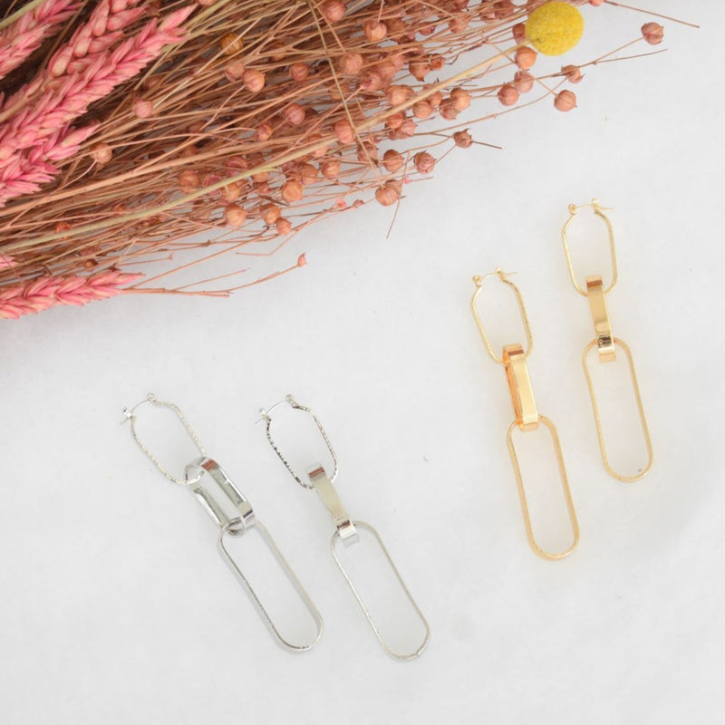 OVAL CHAIN LINK EARRINGS